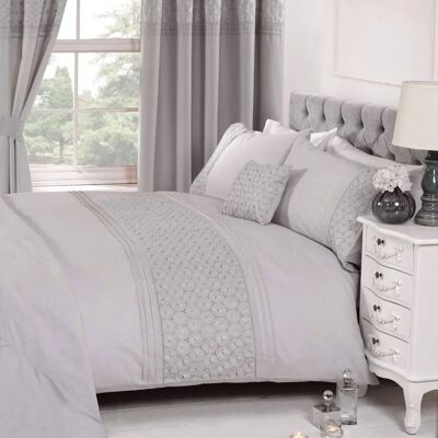 Price Right Home Everdean Floral Duvet Cover Set - Single Price Right Home Everdean Floral Duvet Cover Set - Single