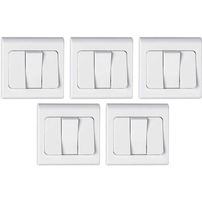 Deta - S1347 - 3 Gang - 2 Way - Light Switch Deta - S1347 - 3 Gang - 2 Way - Light Switch