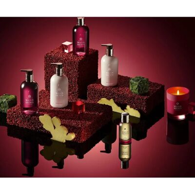 Molton Brown Fiery Pink Pepper Körperlotion (300 ml) Molton Brown Fiery Pink Pepper Körperlotion (300 ml)