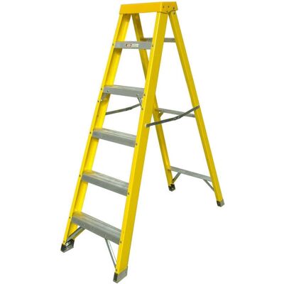 Zarges Fibreglass Swingback Steps - Steps Zarges Fibreglass Swingback Steps - Steps