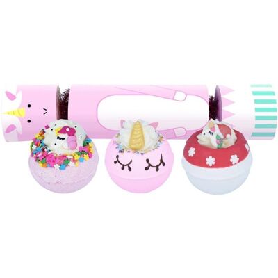 Bomb Cosmetics The Christmas Unicorn Bath Blaster - Magical Unicorn Gift Set Bomb Cosmetics The Christmas Unicorn Bath Blaster - Magical Unicorn Gift Set