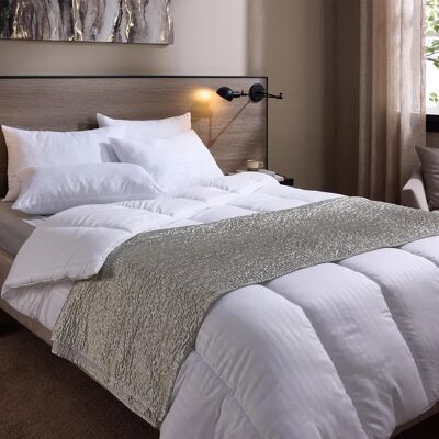 Snuggledown Snuggledown Luxurious Hotel 13.5 Tog Winter Duvet - Duvet Snuggledown Snuggledown Luxurious Hotel 13.5 Tog Winter Duvet - Duvet