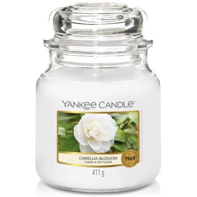 Yankee Candle - Camellia Blossom - Medium Jar - 411 g - Candle - Publicité Yankee Candle - Camellia Blossom - Medium Jar - 411 g - Candle - Publicité