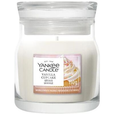 Yankee Candle - Vanilla Cupcake - 110 g - Soy Wax - Candle Yankee Candle - Vanilla Cupcake - 110 g - Soy Wax - Candle