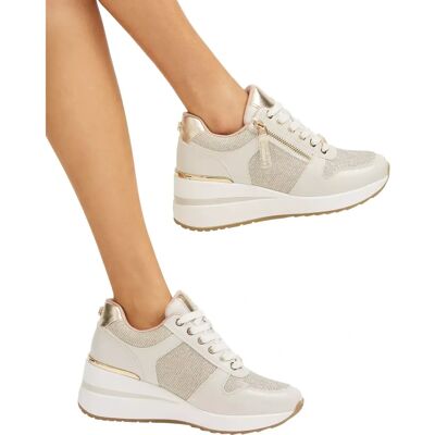 Baskets Carvela High Rise - Tissu doré - Taille UK 3 - Publicité Baskets Carvela High Rise - Tissu doré - Taille UK 3 - Publicité