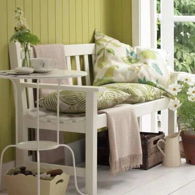 Little Greene Intelligent Matt Emulsion - Pale Lime 70 - Paint Little Greene Intelligent Matt Emulsion - Pale Lime 70 - Paint