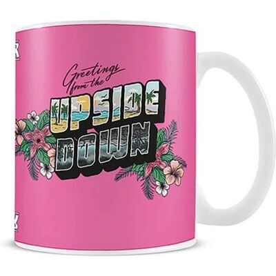 Mug Pyramid Stranger Things 4 - Cadeau pour Fans - Publicité Mug Pyramid Stranger Things 4 - Cadeau pour Fans - Publicité