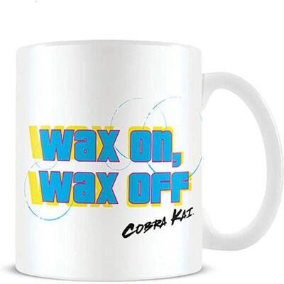 Pyramid International - Wax On Wax Off - Cobra Kai - Taza Pyramid International - Wax On Wax Off - Cobra Kai - Taza