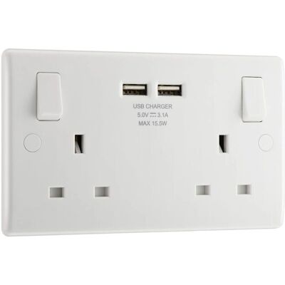 Masterplug Masterplug MST822U3 2-Gang Switch Socket with 2 USB Ports - White Masterplug Masterplug MST822U3 2-Gang Switch Socket with 2 USB Ports - White