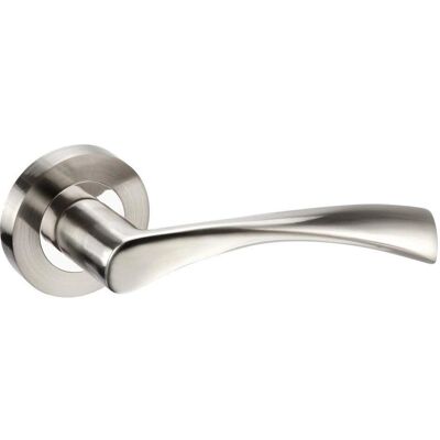 Golden Grace Astrid Chrome Door Handles - 4/5/6 Pairs Golden Grace Astrid Chrome Door Handles - 4/5/6 Pairs