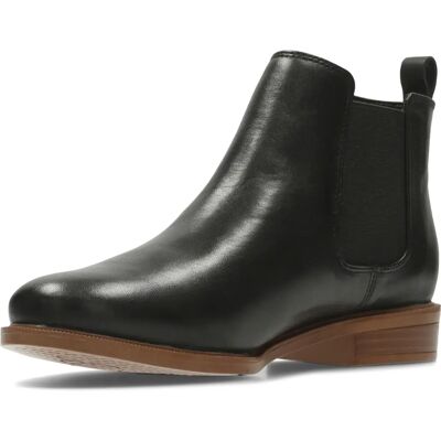 Clarks Taylor Shine - Black Clarks Taylor Shine - Black