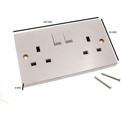 Prise électrique double paroi 13 A avec interrupteur - Pack de 50 - Publicité Prise électrique double paroi 13 A avec interrupteur - Pack de 50 - Publicité