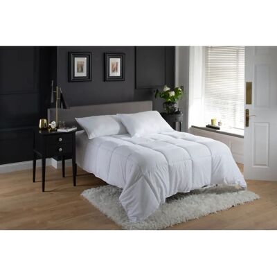 The Lyndon Company Natural Duck Feather And Down 13.5 Tog Duvet - White Cotton - Size Single The Lyndon Company Natural Duck Feather And Down 13.5 Tog Duvet - White Cotton - Size Single