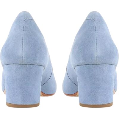 Jones Zoey Chaussures en daim à bords ondulés - Court Shoes - Publicité Jones Zoey Chaussures en daim à bords ondulés - Court Shoes - Publicité