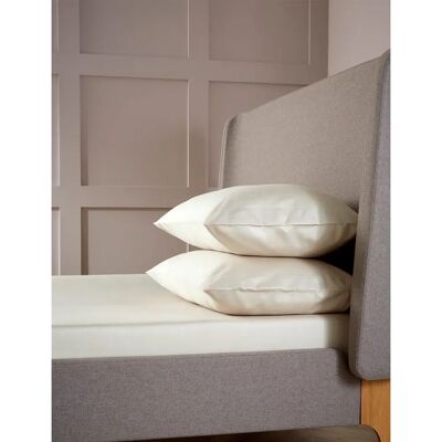 Christy - 400TC Luxury Cotton Sateen - Cream - Fitted Sheets Christy - 400TC Luxury Cotton Sateen - Cream - Fitted Sheets