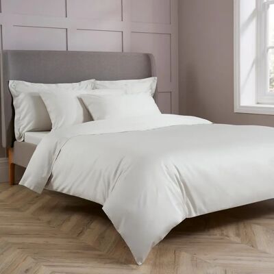 Christy 400TC Sateen Duvet Cover - Ivory - King Christy 400TC Sateen Duvet Cover - Ivory - King