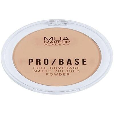MUA Make Up Academy Pro Base Täyspeittävä Mattapuuteri - Meikki MUA Make Up Academy Pro Base Täyspeittävä Mattapuuteri - Meikki