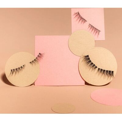 MUA Makeup Academy Half Lash Natural Faux Cils - Faux Cils - Publicité MUA Makeup Academy Half Lash Natural Faux Cils - Faux Cils - Publicité