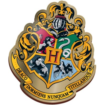 Harry Potter Hogwarts Pin Badge - Pin Badge with Hogwarts Emblem Harry Potter Hogwarts Pin Badge - Pin Badge with Hogwarts Emblem