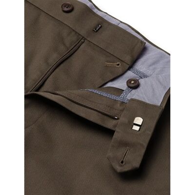 Charles Tyrwhitt Mocha Non-Iron Chinos - Men's Size 40/32 Charles Tyrwhitt Mocha Non-Iron Chinos - Men's Size 40/32