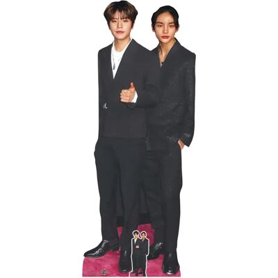 Iconicgreats - Seungmin Hyunjin Lifesize - Cardboard Cutout Iconicgreats - Seungmin Hyunjin Lifesize - Cardboard Cutout