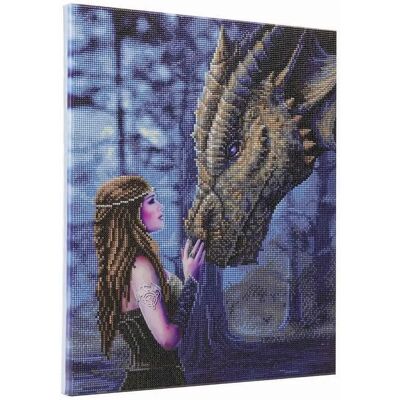 Craft Buddy Ltd. Art Cristal Anne Stokes Drachenmärchen - 40x50 cm - Kit d'Art Cristal - Publicité Craft Buddy Ltd. Art Cristal Anne Stokes Drachenmärchen - 40x50 cm - Kit d'Art Cristal - Publicité