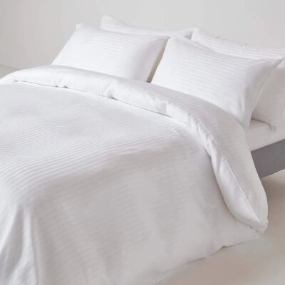 Homescapes Egyptian Cotton Stripe Duvet Cover - Super King Homescapes Egyptian Cotton Stripe Duvet Cover - Super King