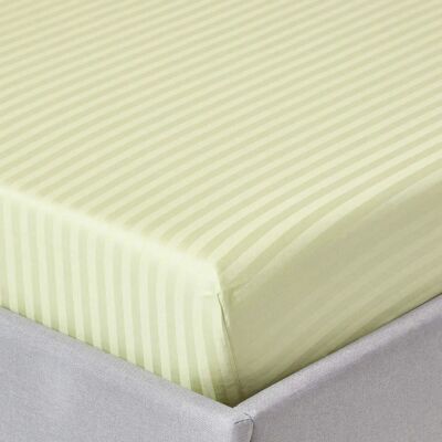 Homescapes Salbeigrün ägyptischer Baumwoll Satin Streifen Spannbettlaken - Small Double Homescapes Salbeigrün ägyptischer Baumwoll Satin Streifen Spannbettlaken - Small Double