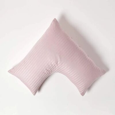 Homescapes Egyptian Cotton Super Soft V Pillowcase - 330 Thread Count Homescapes Egyptian Cotton Super Soft V Pillowcase - 330 Thread Count