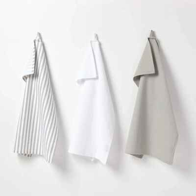 Homescapes Grey White Cotton Set of 3 Tea Towels - Kitchen Linen Homescapes Grey White Cotton Set of 3 Tea Towels - Kitchen Linen