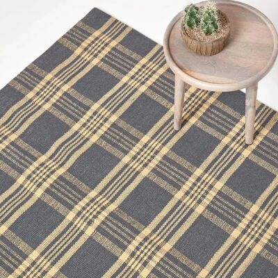 Tapis en laine tartan gris et jaune Homescapes Douglas - Antidérapant 120x170cm - Publicité Tapis en laine tartan gris et jaune Homescapes Douglas - Antidérapant 120x170cm - Publicité
