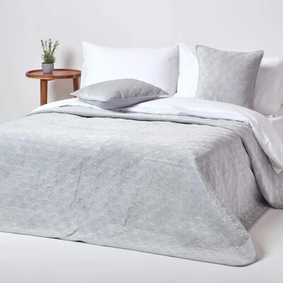 Homescapes Grey Velvet Bedspread - Geometric Pattern Elegance Homescapes Grey Velvet Bedspread - Geometric Pattern Elegance