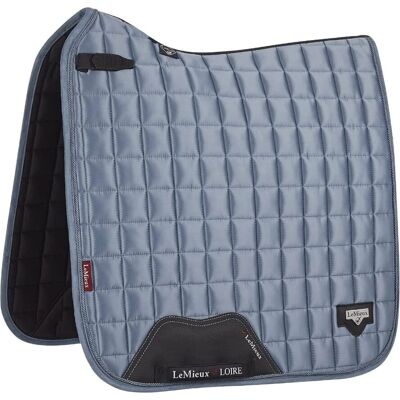 LeMieux Selle de Dressage Classique Loire - Ice Blue - Publicité LeMieux Selle de Dressage Classique Loire - Ice Blue - Publicité