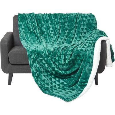 Homescapes Emerald Green Geometric Triangle Velvet Throw - Throw Homescapes Emerald Green Geometric Triangle Velvet Throw - Throw