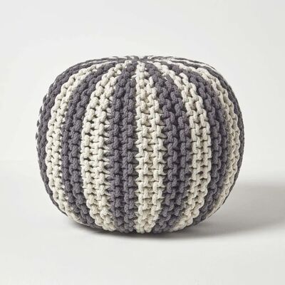 Homescapes Grau & Off White Strickhocker - Fußhocker Homescapes Grau & Off White Strickhocker - Fußhocker