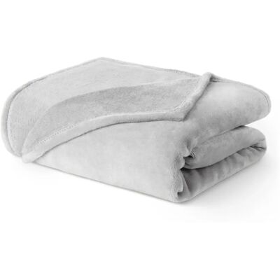 LIVIVO Misty Grey Soft Flannel Fleece Blanket - Warm Microfiber Throw LIVIVO Misty Grey Soft Flannel Fleece Blanket - Warm Microfiber Throw