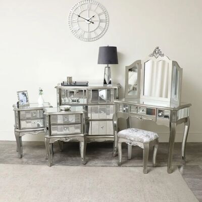 Tiffany Silver Mirrored Bedroom Furniture - Vintage French Style Tiffany Silver Mirrored Bedroom Furniture - Vintage French Style