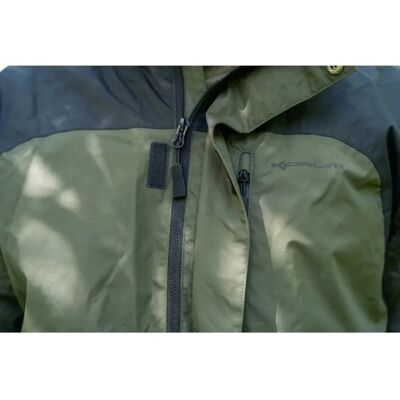 Korum Neoteric 5x5 Waterproof Anzug - Wasserdichter Anzug Korum Neoteric 5x5 Waterproof Anzug - Wasserdichter Anzug