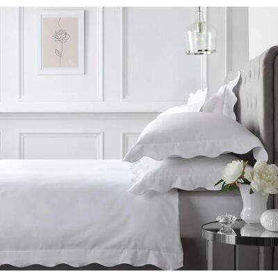 Appletree 'Scallop Edge' Super King Bedding Set - Bedding set Appletree 'Scallop Edge' Super King Bedding Set - Bedding set