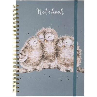 Cahier A4 Owlets de Wrendale Designs - Illustration de Hiboux et Owlets - Publicité Cahier A4 Owlets de Wrendale Designs - Illustration de Hiboux et Owlets - Publicité
