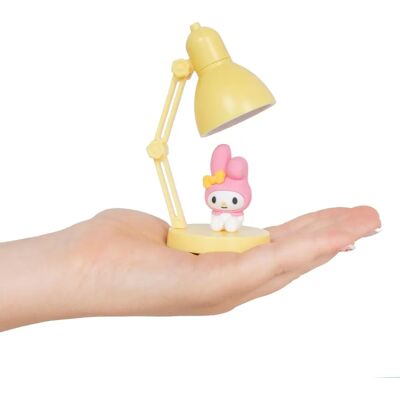 Mini lampka LED Sanrio My Melody - Świetlówka dekoracyjna - 10cm Mini lampka LED Sanrio My Melody - Świetlówka dekoracyjna - 10cm