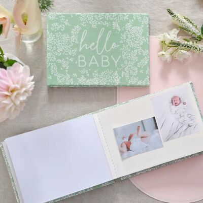 Ginger Ray Album en Tissu Vert Hello Baby - Type de Produit Ginger Ray Album en Tissu Vert Hello Baby - Type de Produit