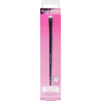 Brushworks No. 18 Flat Eye Brush Brushworks No. 18 Flat Eye Brush