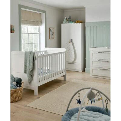 Mamas & Papas Hampden 3 Piece Nursery Furniture Set - White Mamas & Papas Hampden 3 Piece Nursery Furniture Set - White