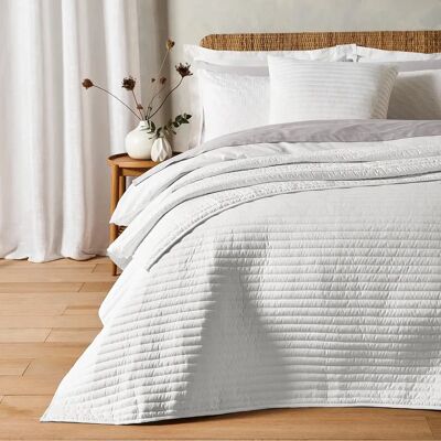 Bianca Quilted Lines Bedspread - White - 220x230cm Bianca Quilted Lines Bedspread - White - 220x230cm