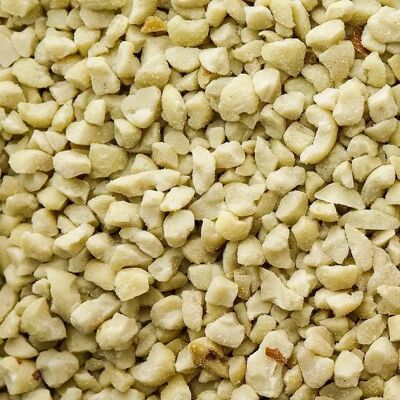 Gardeners Dream - Kibbled Peanuts - Crushed Granules - Bird Food Gardeners Dream - Kibbled Peanuts - Crushed Granules - Bird Food