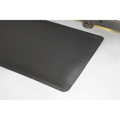 kaiserkraft Ergonomische Matte FLUTED RIFFEL - 900mm Schwarz kaiserkraft Ergonomische Matte FLUTED RIFFEL - 900mm Schwarz