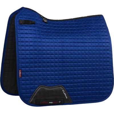 LeMieux Carré de dressage en daim Benetton Bleu - Tapis d’équitation - Publicité LeMieux Carré de dressage en daim Benetton Bleu - Tapis d’équitation - Publicité