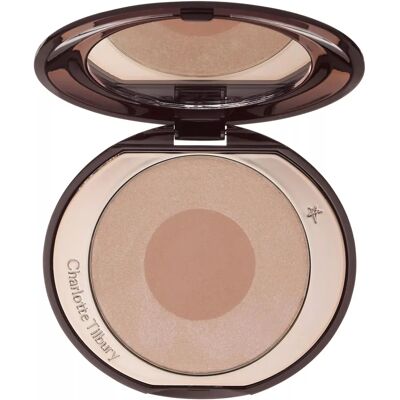 Charlotte Tilbury First Love Cheek To Chic Blush - Pink - Blusher - 8g Charlotte Tilbury First Love Cheek To Chic Blush - Pink - Blusher - 8g