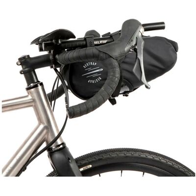 Restrap Race Aero Bar Bag 7L - Sacoche Guidon Aero - Publicité Restrap Race Aero Bar Bag 7L - Sacoche Guidon Aero - Publicité